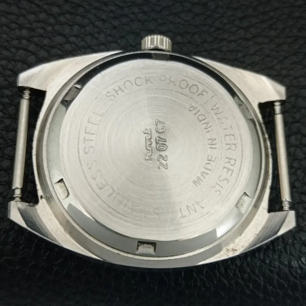 Vintage 1977 HMT Manual Wound Mens Silver Watch & Green accents